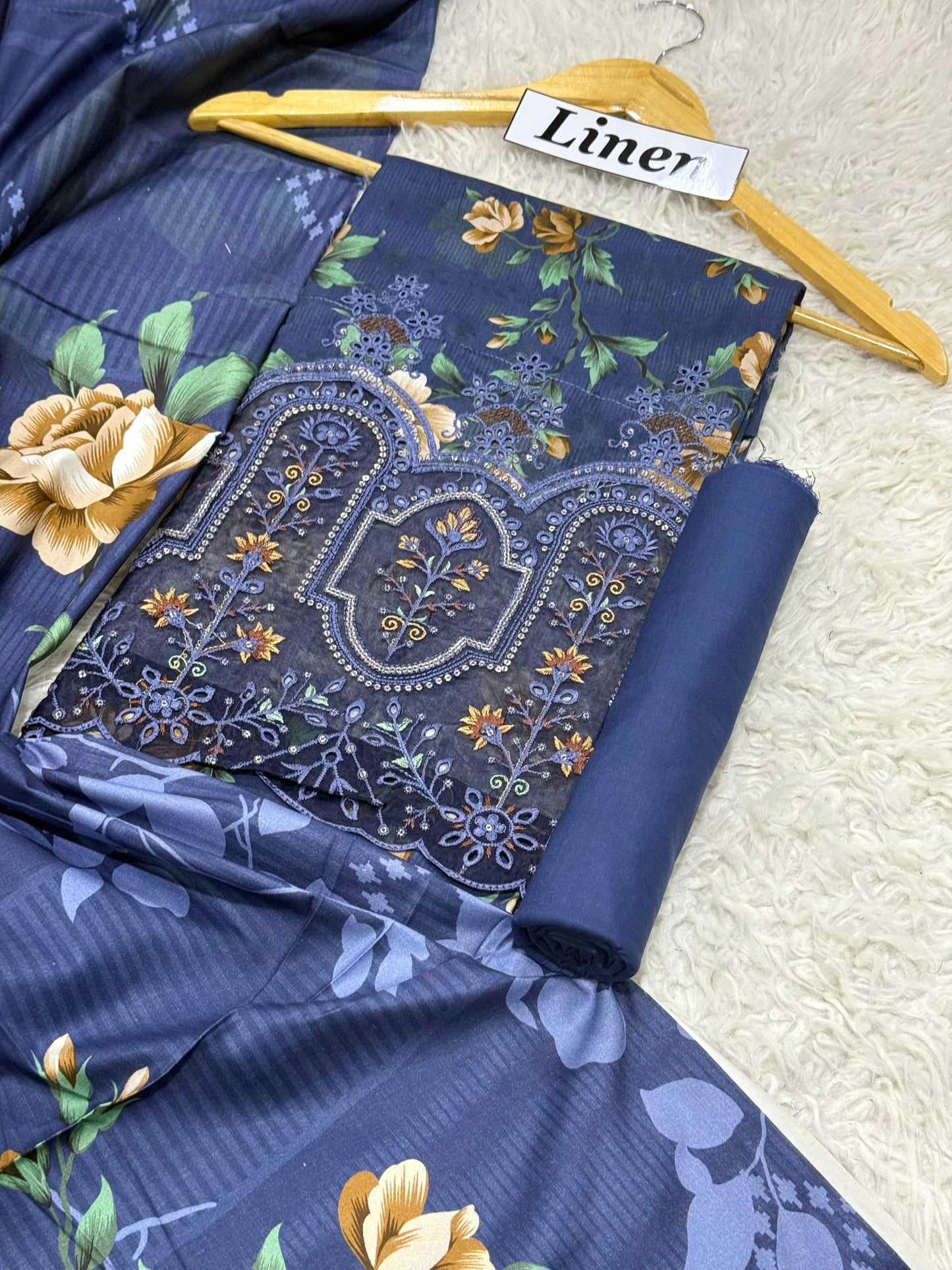 LINEN 3pc DAMAN Embroidered