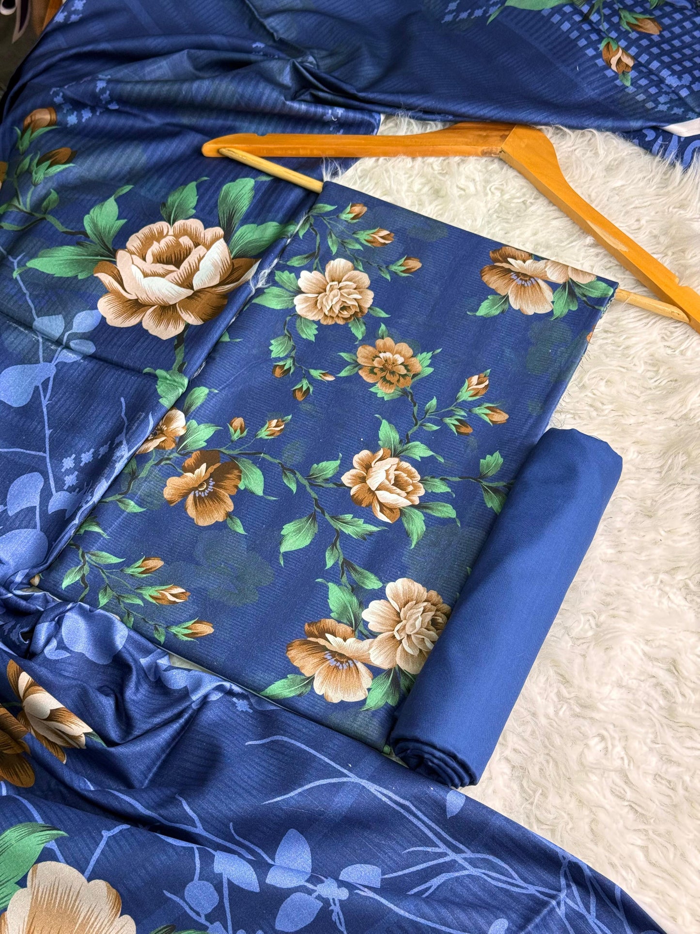 ALKARAM LINEN Digital Print 3pc 2025