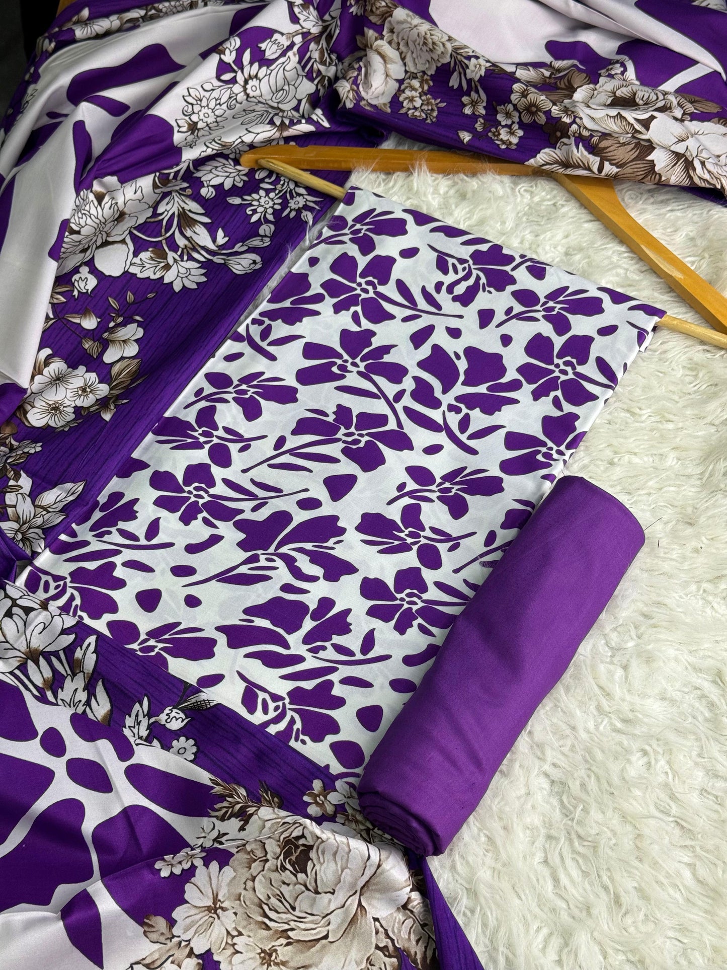 ALKARAM LINEN Digital Print 3pc 2025