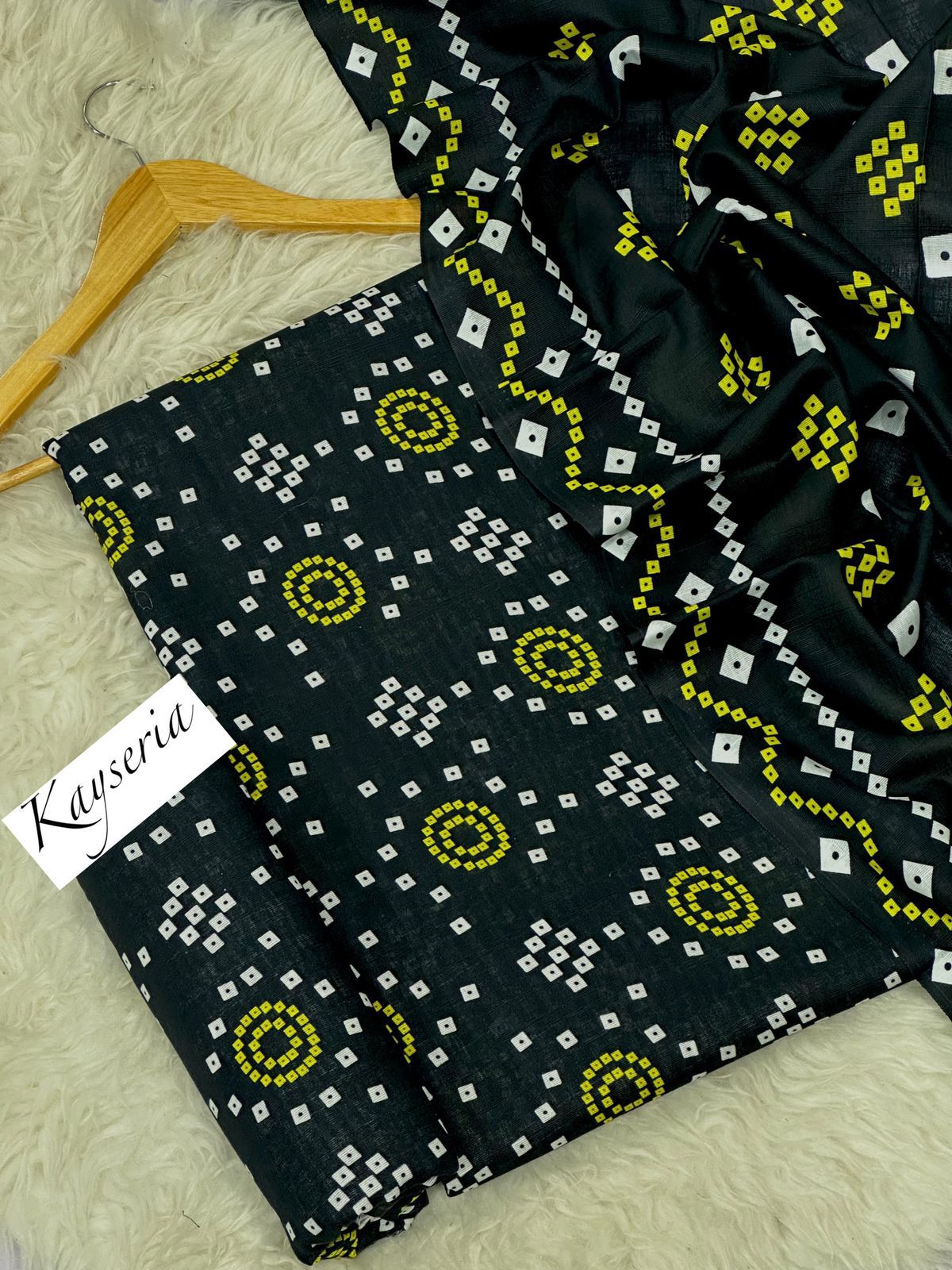 KAYSERIA KHADDAR Digital Print 3pc 2025