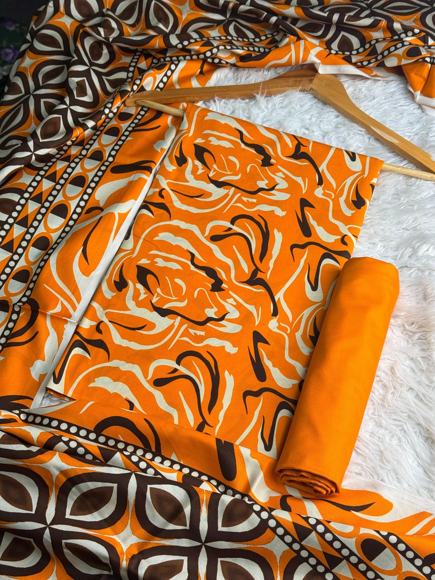 ALKARAM LINEN Digital Print 3pc 2025